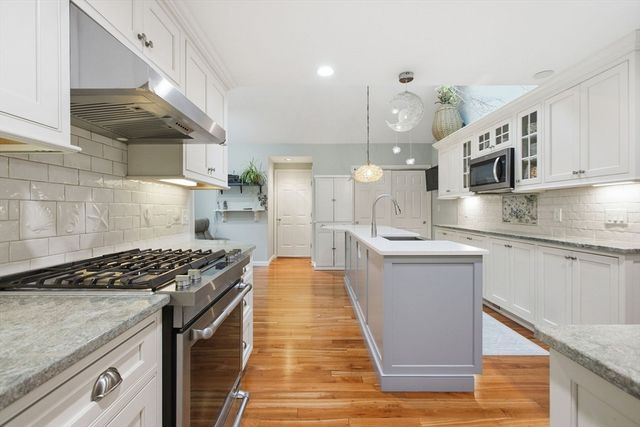2 Forest Gate 2, Yarmouth, MA 02675