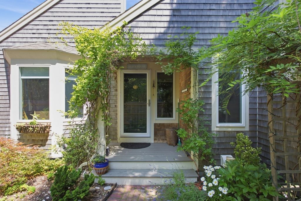 2 Forest Gate 2, Yarmouth, MA 02675
