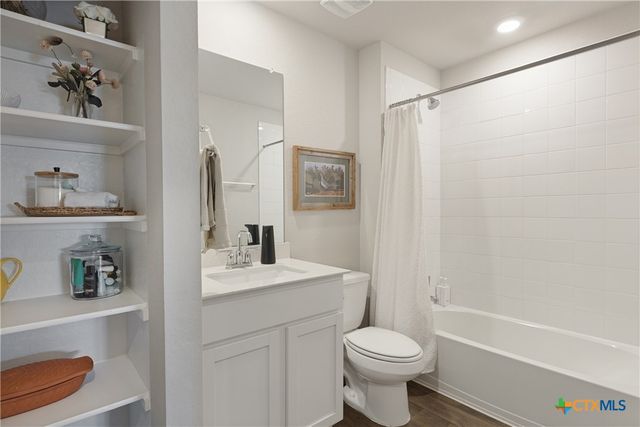 319 Globe Mallow Circle, Kyle, TX 78640