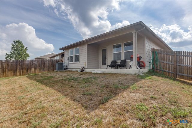 319 Globe Mallow Circle, Kyle, TX 78640