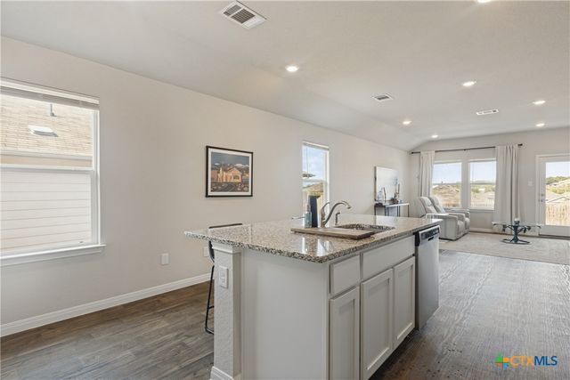 319 Globe Mallow Circle, Kyle, TX 78640