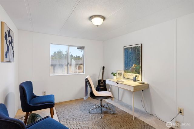 19015 16th Avenue NE, Shoreline, WA 98155