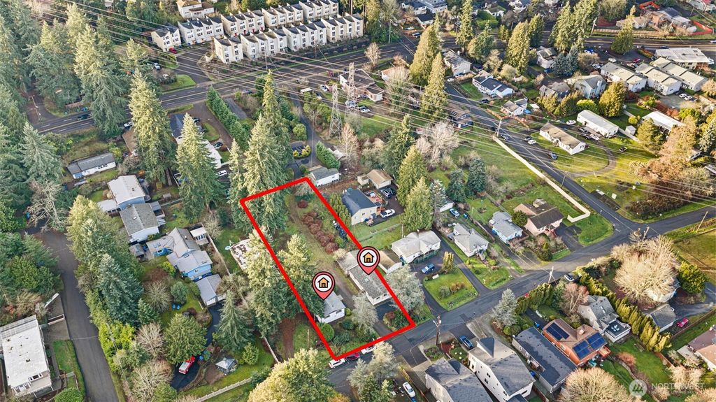 19015 16th Avenue NE, Shoreline, WA 98155
