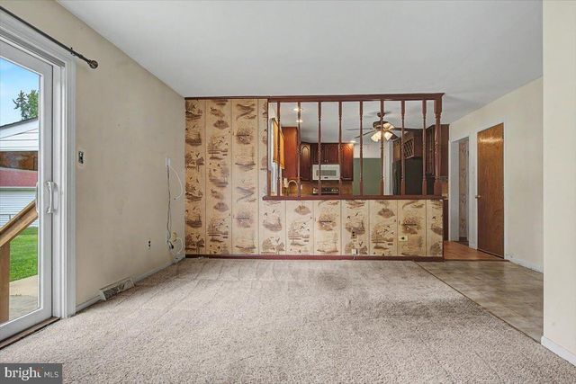 1 ABBEY CT, Bear, DE 19701