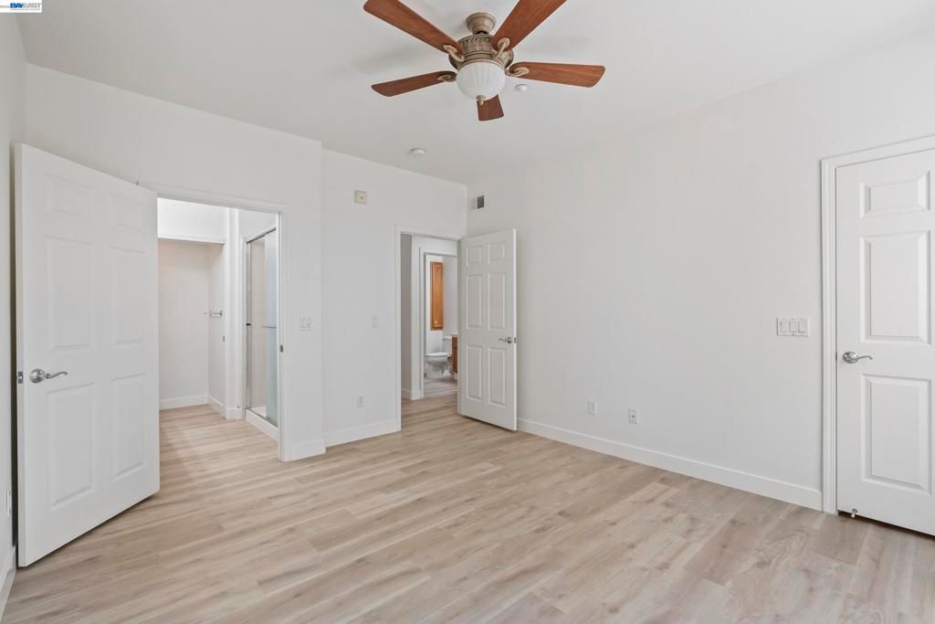 Image 22 of property listing at 3290 Maguire Way 101, Dublin, CA 94568