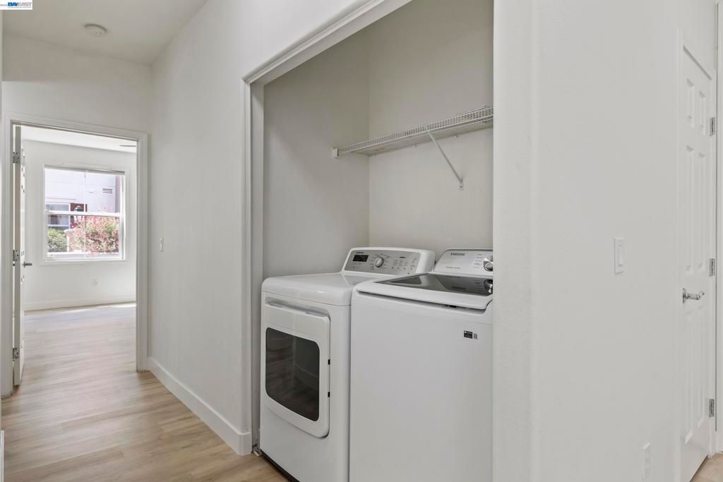 Image 23 of property listing at 3290 Maguire Way 101, Dublin, CA 94568