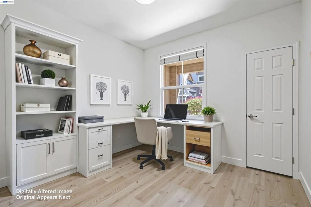 Image 27 of property listing at 3290 Maguire Way 101, Dublin, CA 94568