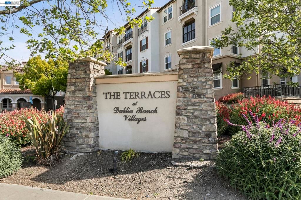 Image 44 of property listing at 3290 Maguire Way 101, Dublin, CA 94568