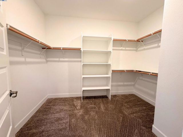 10349 Baldy Dr, Stockton, CA 95219