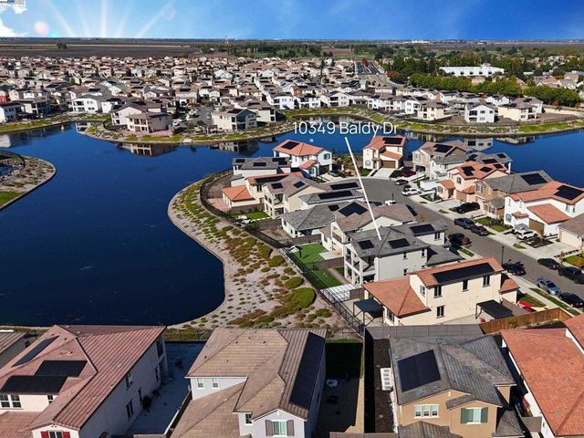 10349 Baldy Dr, Stockton, CA 95219