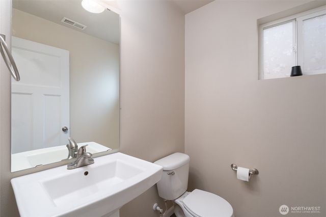 5547 Timberridge Drive, Mount Vernon, WA 98274