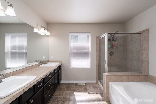 5547 Timberridge Drive, Mount Vernon, WA 98274