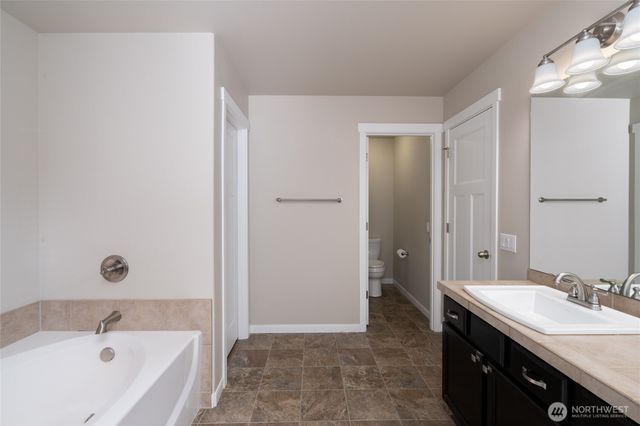 5547 Timberridge Drive, Mount Vernon, WA 98274