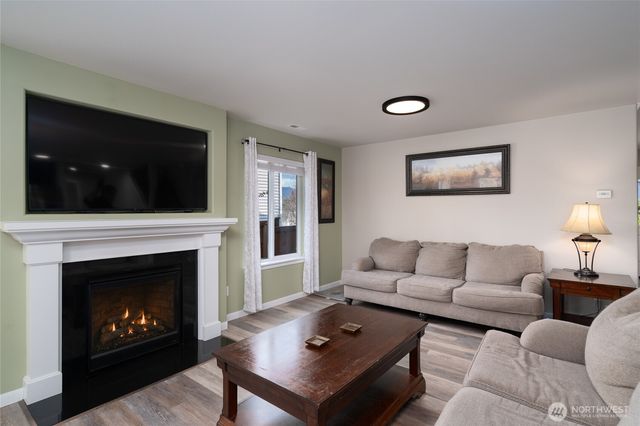 5547 Timberridge Drive, Mount Vernon, WA 98274