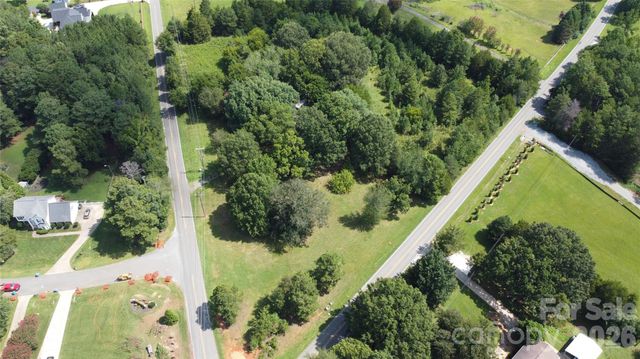 7908 Arlington Church Road, Charlotte, NC 28227