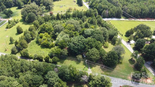 7908 Arlington Church Road, Charlotte, NC 28227