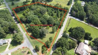 7908 Arlington Church Road, Charlotte, NC 28227