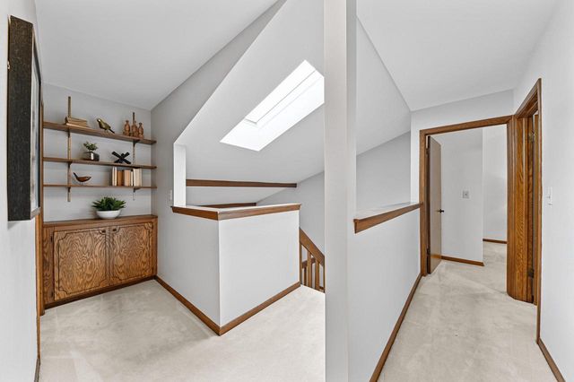 836 Pilgrim PARKWAY, Elm Grove, WI 53122