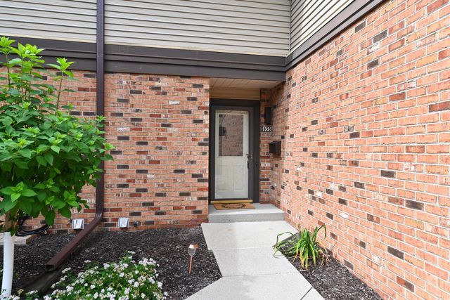 836 Pilgrim PARKWAY, Elm Grove, WI 53122