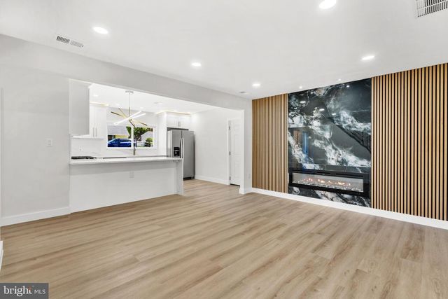 9348 ANNAPOLIS RD, Philadelphia, PA 19114