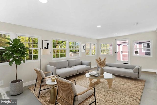 9348 ANNAPOLIS RD, Philadelphia, PA 19114