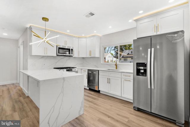 9348 ANNAPOLIS RD, Philadelphia, PA 19114