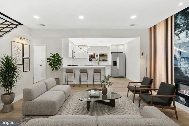 9348 ANNAPOLIS RD, Philadelphia, PA 19114