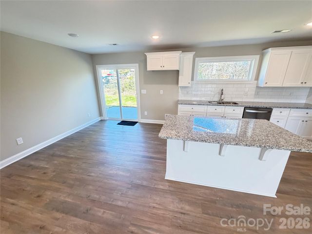 535 Martin Luther King Jr Avenue, Kannapolis, NC 28083