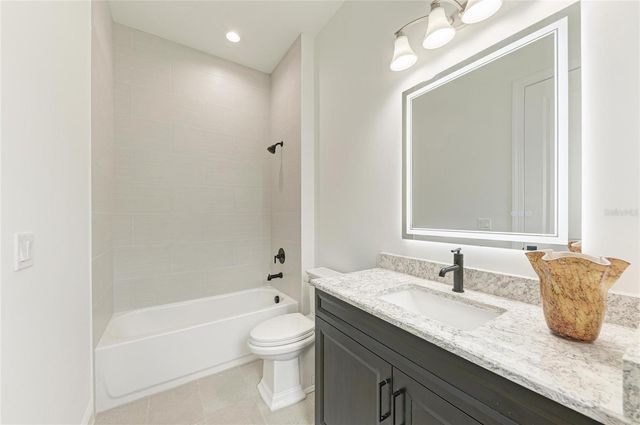 4517 MONDRIAN COURT, Sarasota, FL 34240