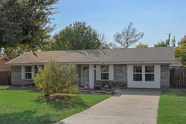 244 Richard Lane, Azle, TX 76020