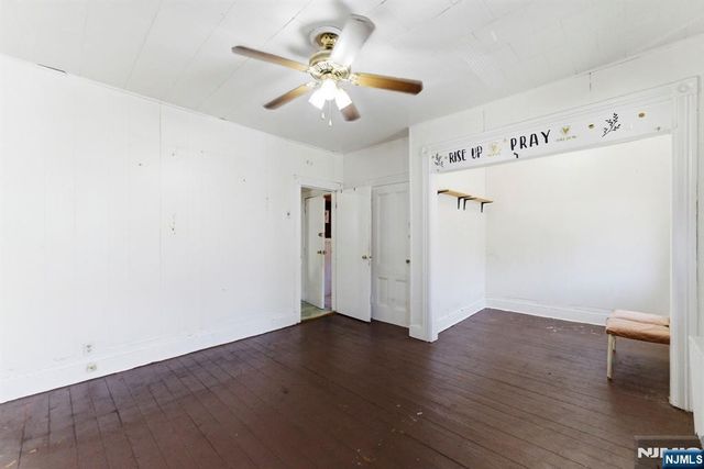 158 Fulton Avenue, Jersey City, NJ 07305
