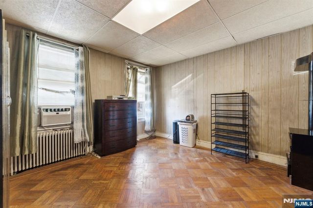 158 Fulton Avenue, Jersey City, NJ 07305