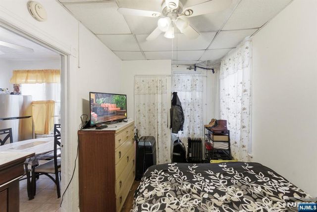 158 Fulton Avenue, Jersey City, NJ 07305