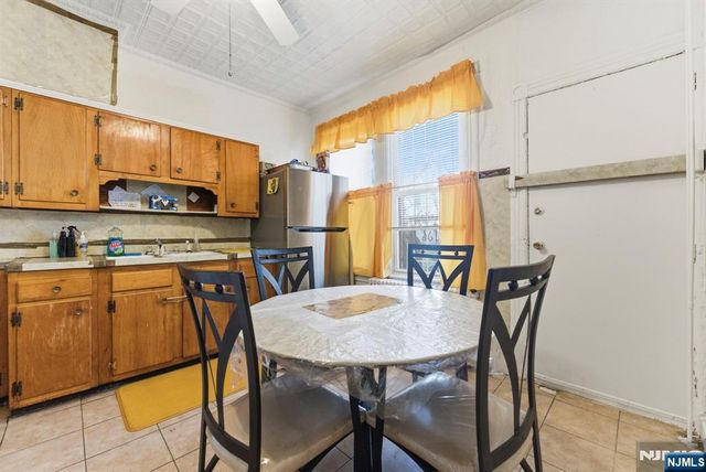 158 Fulton Avenue, Jersey City, NJ 07305