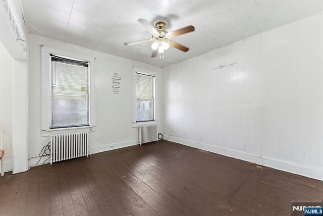 158 Fulton Avenue, Jersey City, NJ 07305
