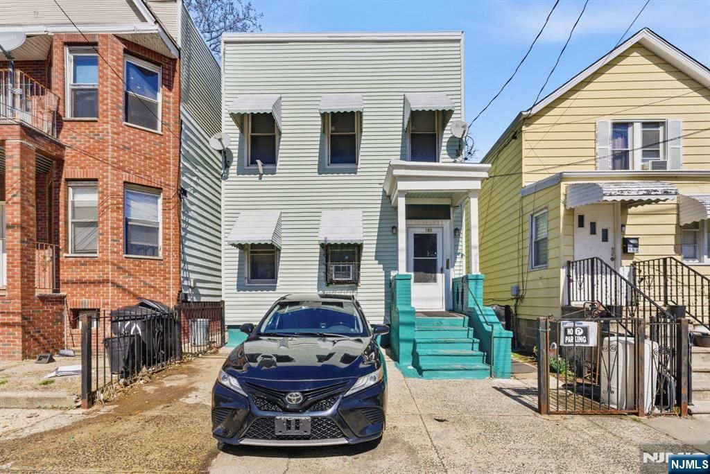 158 Fulton Avenue, Jersey City, NJ 07305