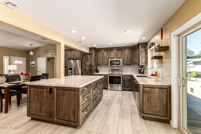 17108 E GRANDE Boulevard, Fountain Hills, AZ 85268