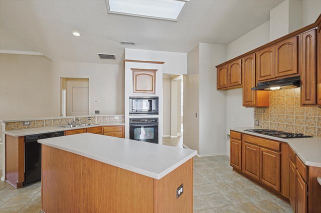 6920 Emerald Coast Drive, Plano, TX 75074