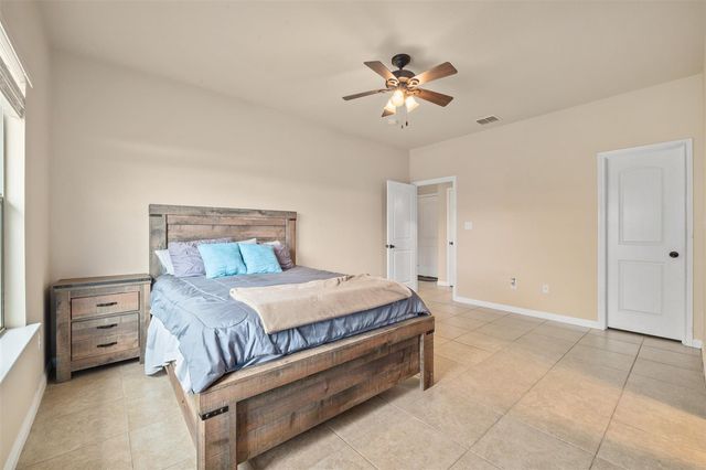 17409 E Darleen DR, Leander, TX 78641