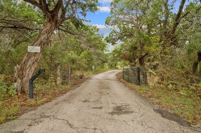 17409 E Darleen DR, Leander, TX 78641