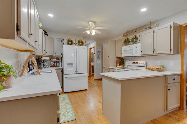 124 Hillside Circle, Easley, SC 29640