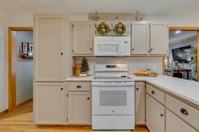 124 Hillside Circle, Easley, SC 29640