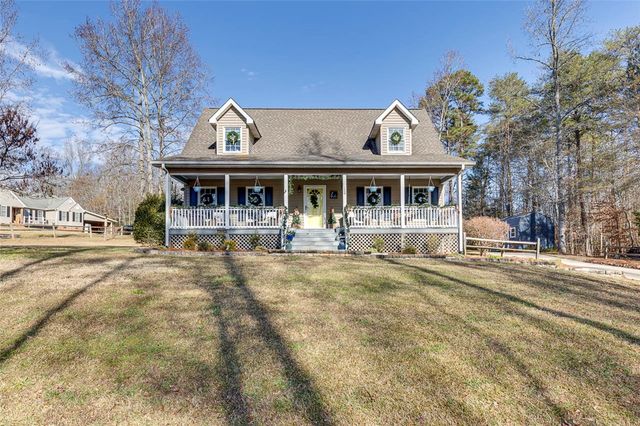 124 Hillside Circle, Easley, SC 29640