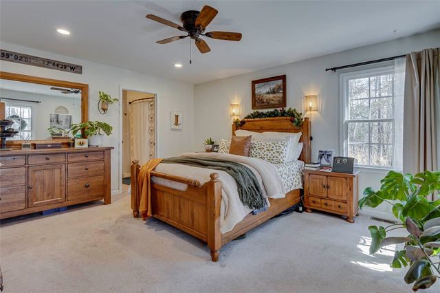 124 Hillside Circle, Easley, SC 29640