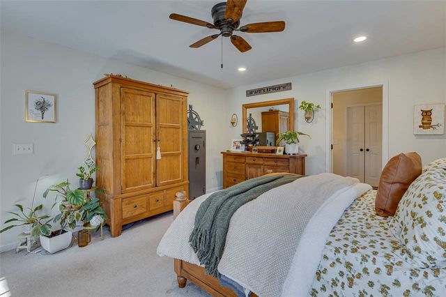 124 Hillside Circle, Easley, SC 29640