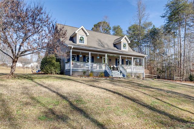 124 Hillside Circle, Easley, SC 29640