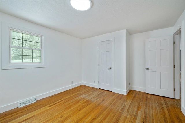 11 Sunny View Drive, Jericho, VT 05465