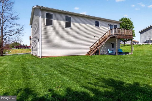 3 WALLEYE DRIVE, Shippensburg, PA 17257