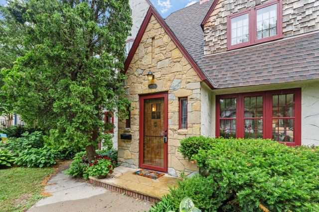4925 Logan Avenue S, Minneapolis, MN 55419
