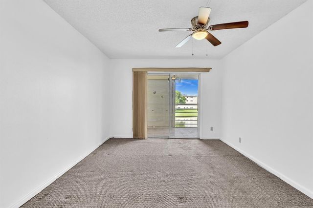 3076 Cornwall D, Boca Raton, FL 33434